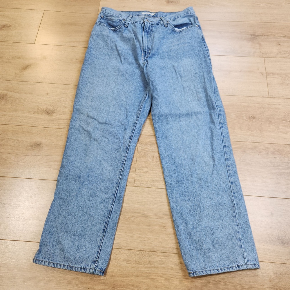 Levis 94 Baggy Jeans Womens 32x31 Blue Light Wash Relaxed Straight Denim